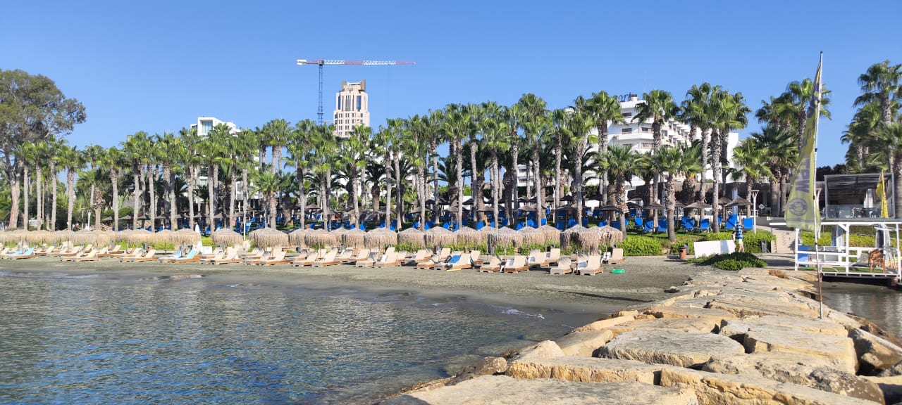 Strand The GrandResort By Leonardo Hotels