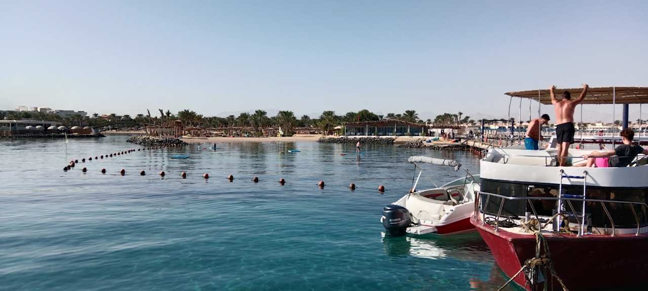 Außenansicht Desert Rose
