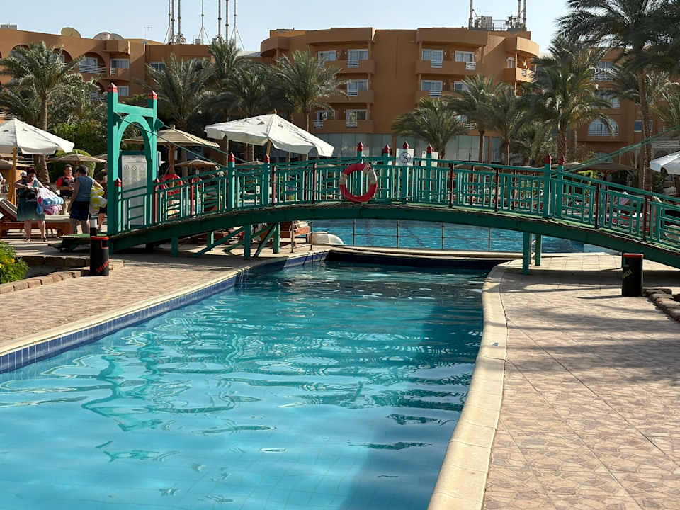 Pool Golden Beach Resort