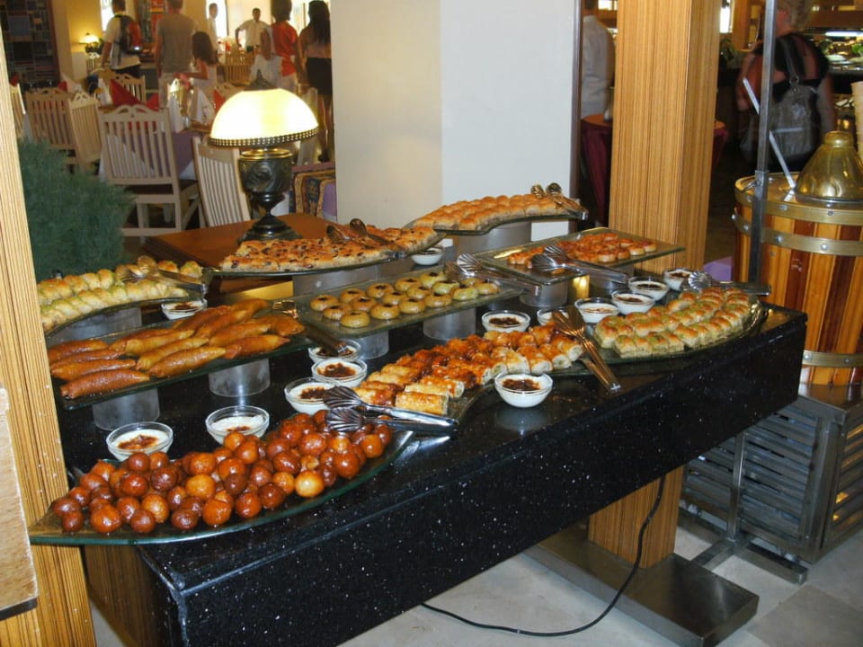 Nachspeisenbuffet PALOMA Perissia