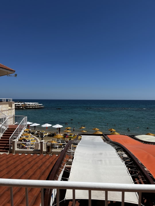 Ausblick Salamis Bay Conti Resort Hotel & Casino