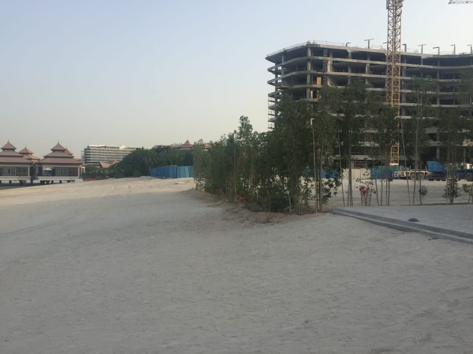 Strand Aloft Palm Jumeirah