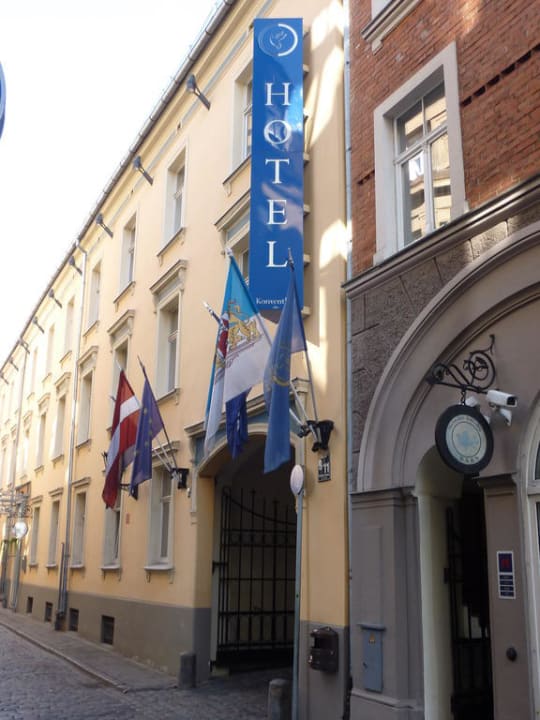 Frontseite-Strasseneingang Konventa Sēta Hotel Keystone Collection