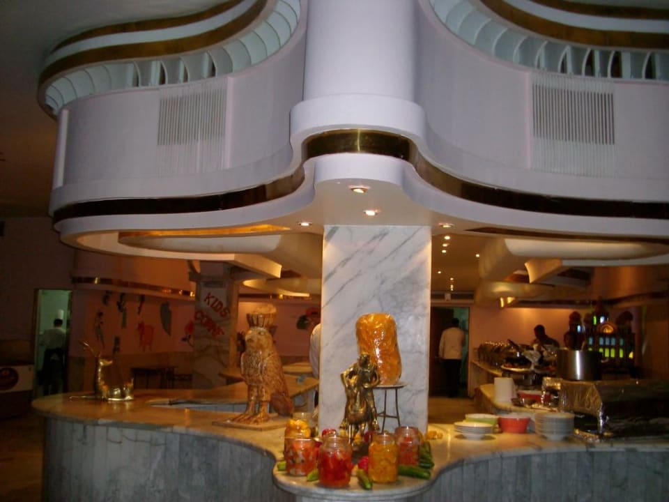 Ein kleiner Blick auf das Salatbuffet Aladdin Beach Resort
