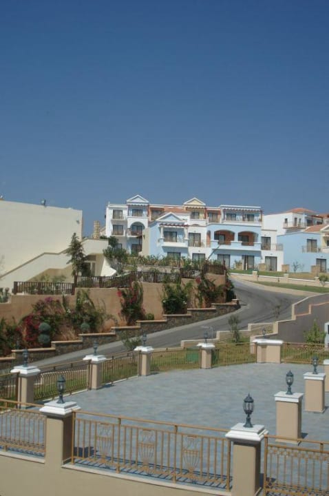 Weg zum Activitypool Lindos Imperial Resort & Spa