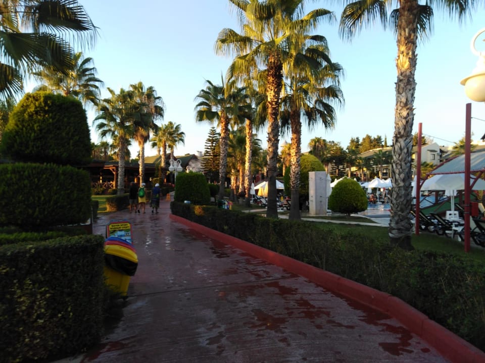 Gartenanlage Oz Hotels Incekum Beach