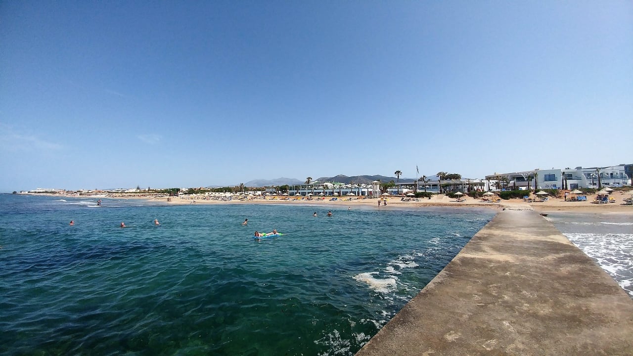 Strand Bella Beach Hotel