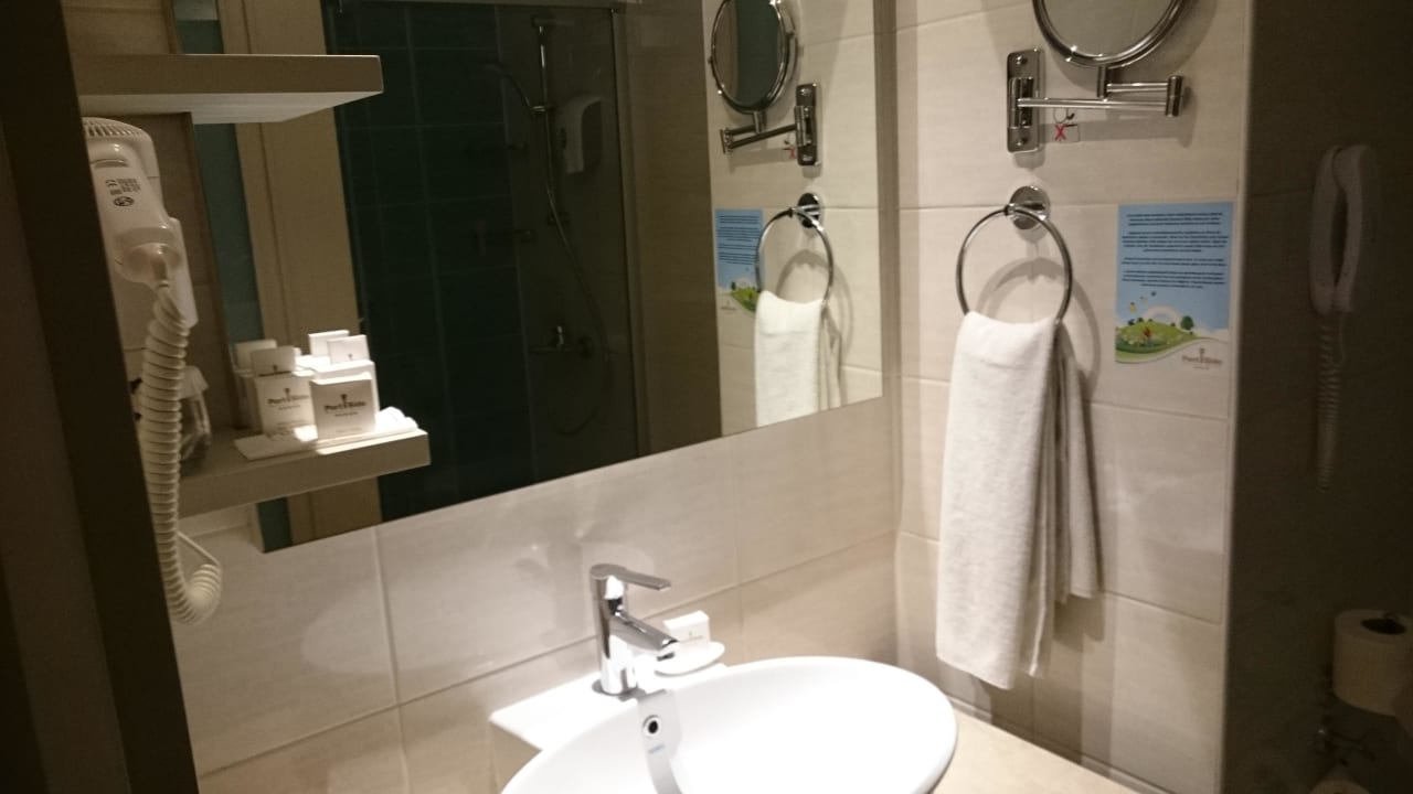 Waschbecken Port Side Resort Hotel