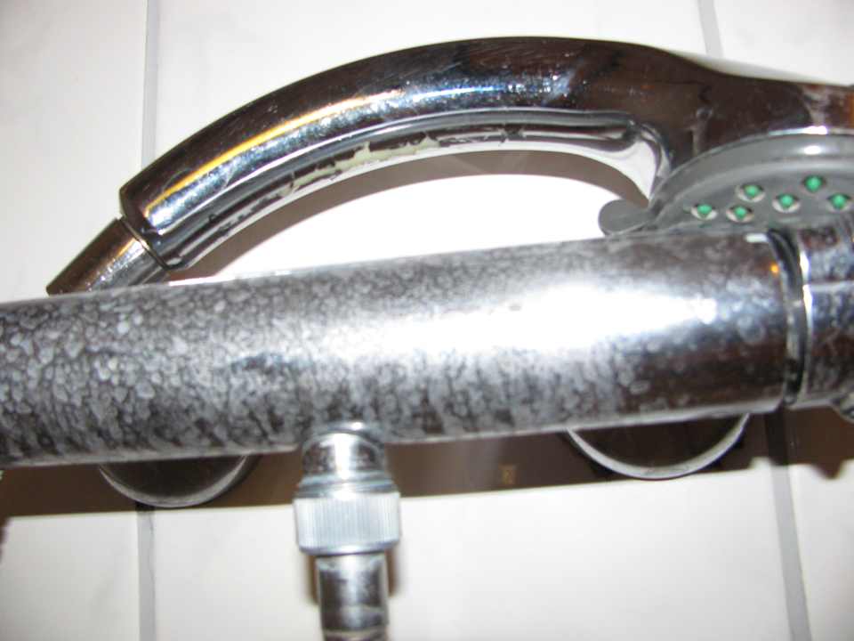 Bad - Duscharmatur - verkalkt Fewo 2.5 Haus Arkonablick