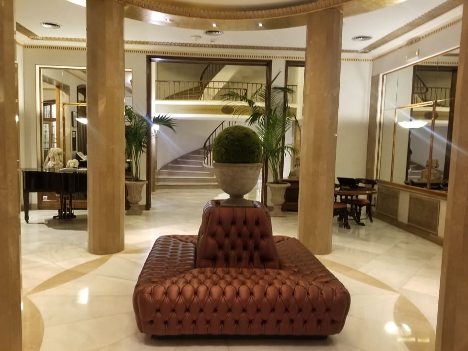Lobby Hotel Astoria