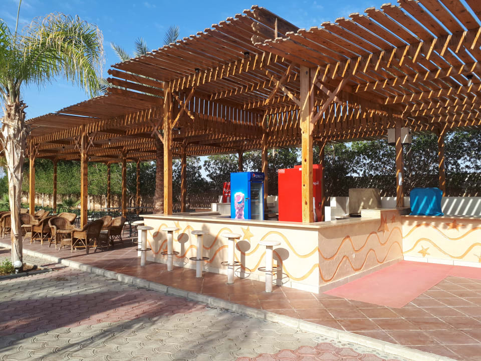 Gastro Three Corners Sea Beach Resort