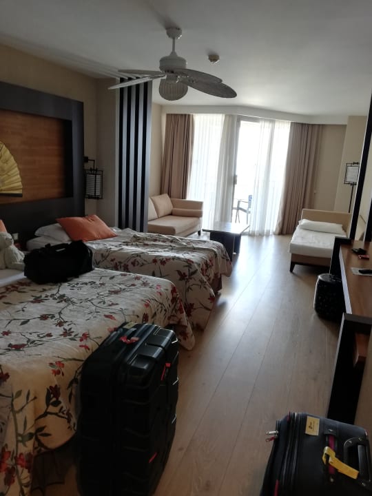 Zimmer Limak Lara Deluxe Hotel & Resort