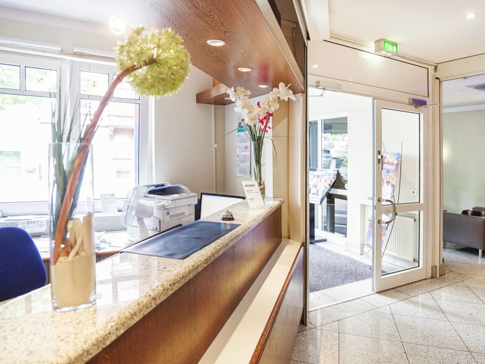 Lobby Hotel Frankfurt Offenbach City by Tulip Inn