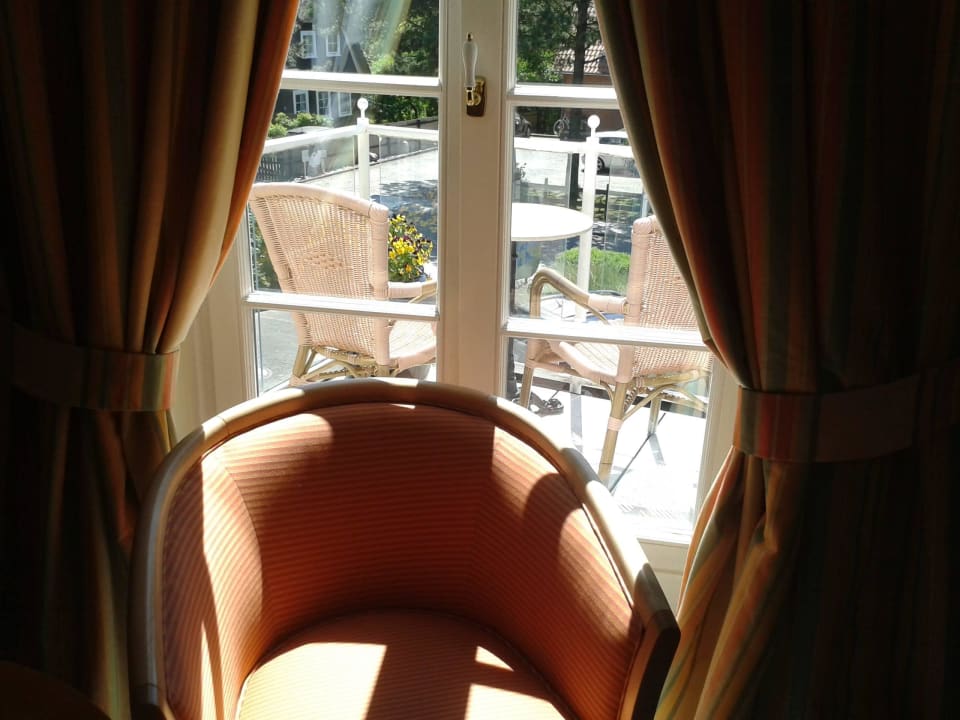 Kleiner Balkon mit Blick Richtung Meer Landhaus an de Dün Garni