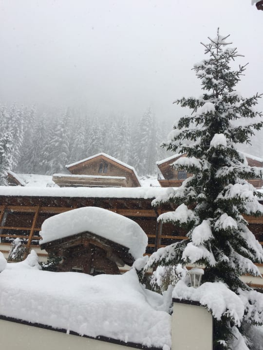 Außenansicht Alphotel Tyrol