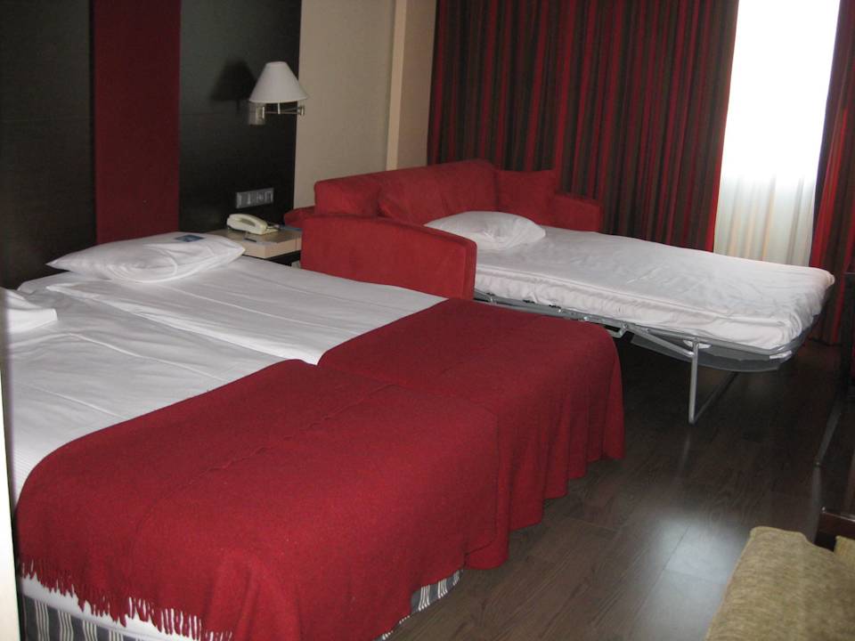 STANDARDDOPPELZIMMER NH Amsterdam Schiphol Airport