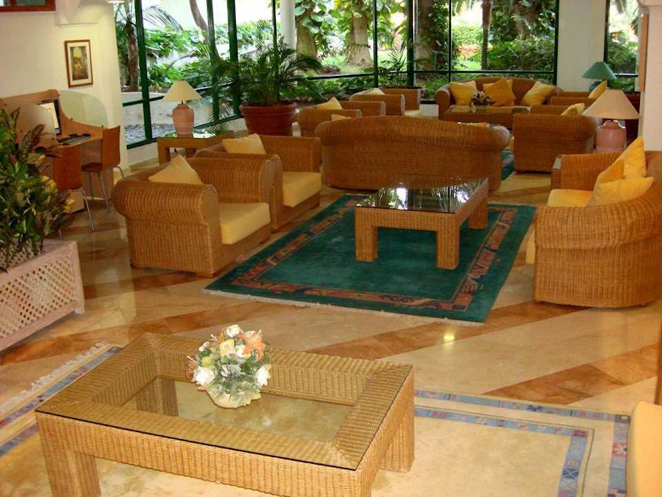 Salon H10 Las Palmeras