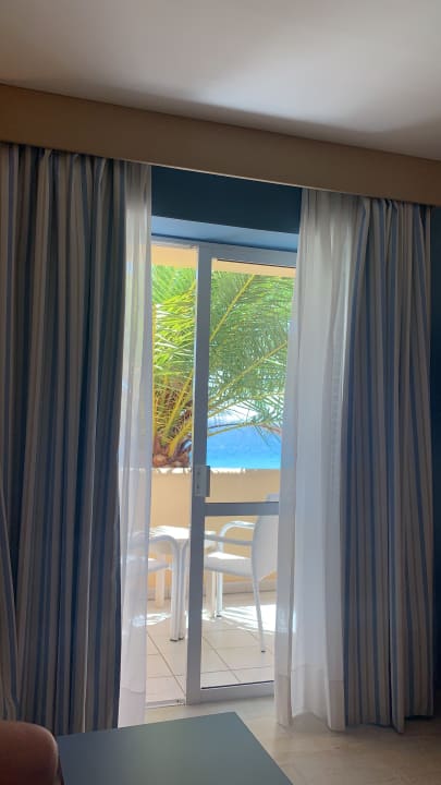 Zimmer ROBINSON ESQUINZO PLAYA