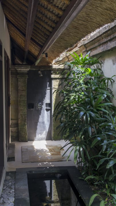 Außendusche The Ubud Village Resort & Spa