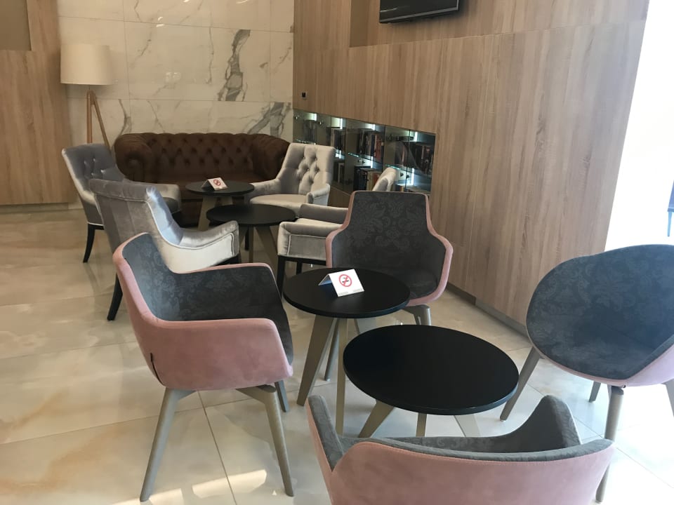 Lobby Hotel Plaza Duce