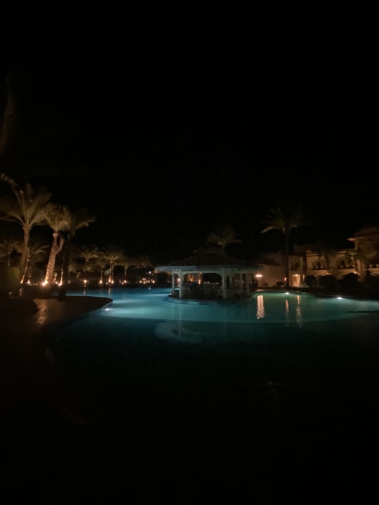 Pool Serenity Alpha Beach