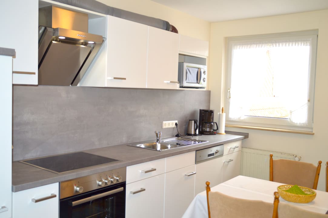 Zimmer Gasthof Pension und Fewos Zur Zweere