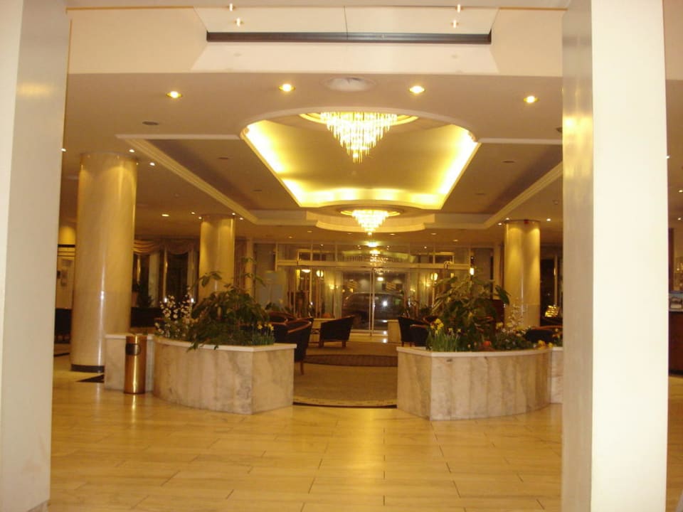 Eingangsbereich Mercure Hotel Wiesbaden City