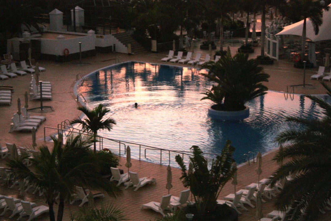Frühschwimmer Hotel Riu Palace Maspalomas Adults Only
