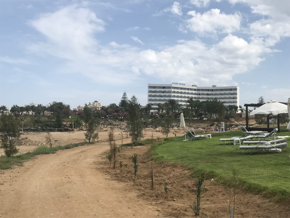 Außenansicht Crystal Springs Beach Hotel