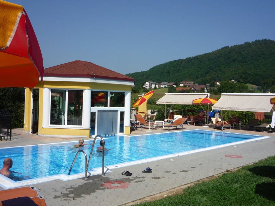 Pool  Schlössl Hotel Kindl