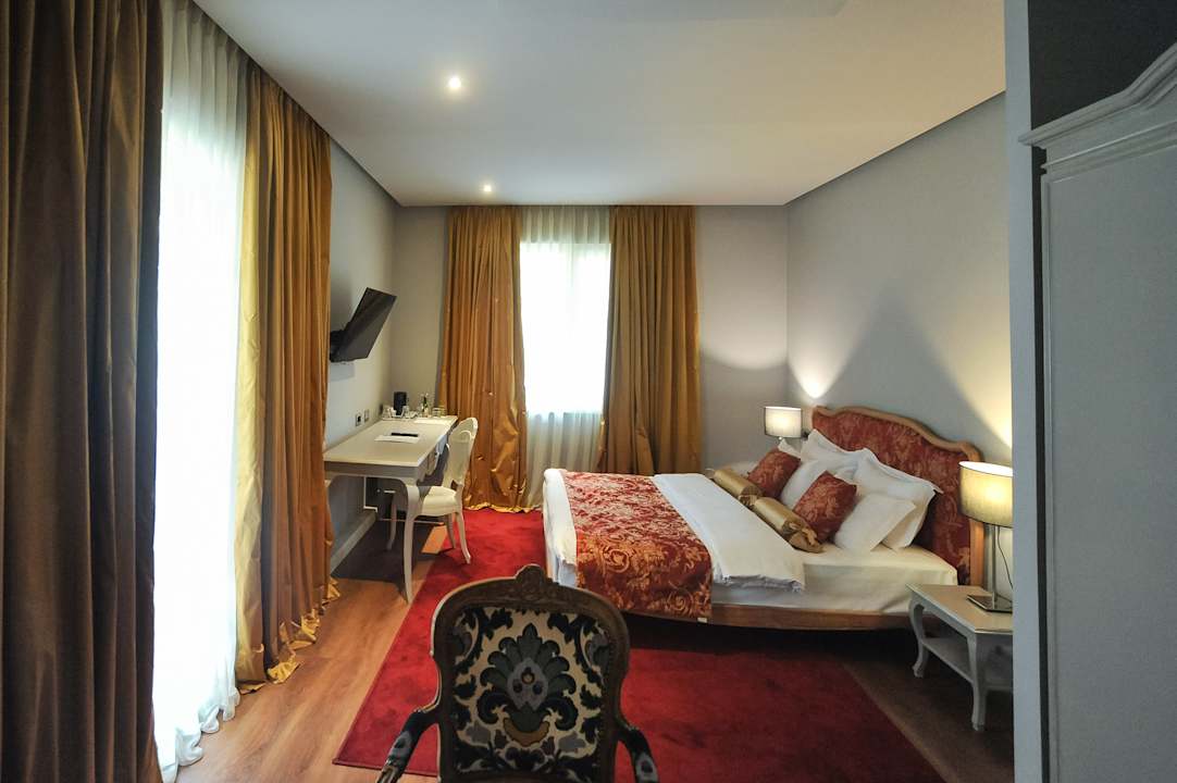 Zimmer Classic Hotel Tirana