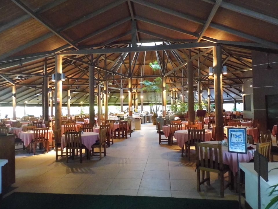 Speisesaal Embudu Village