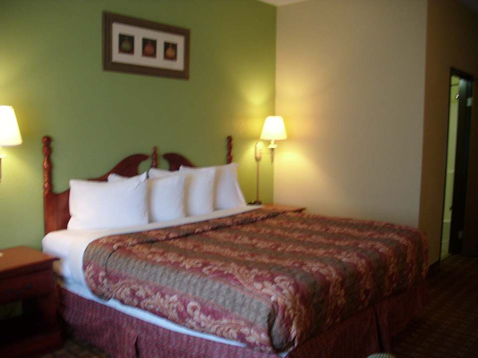 Zimmer 103 Hotel Days Inn Benton Harbor