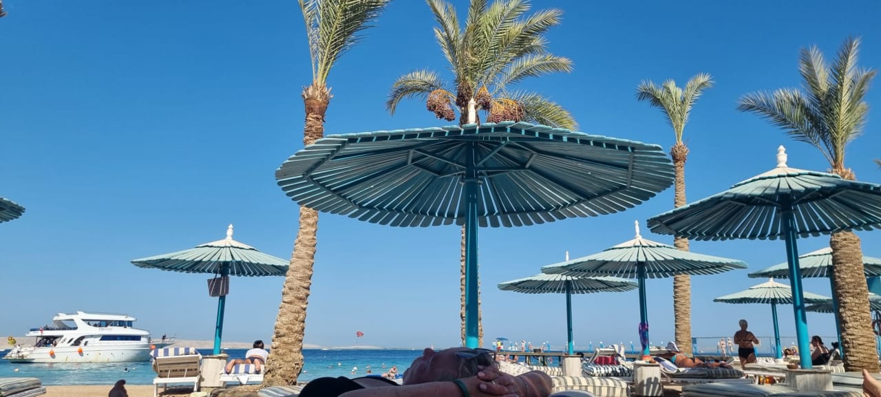 Außenansicht Hotel Le Pacha Beach Resort