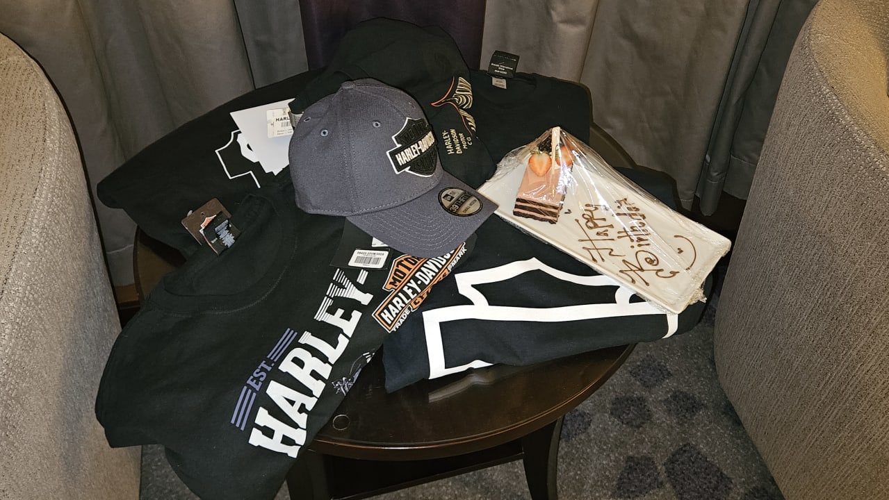 Zimmer Rose Rayhaan by Rotana