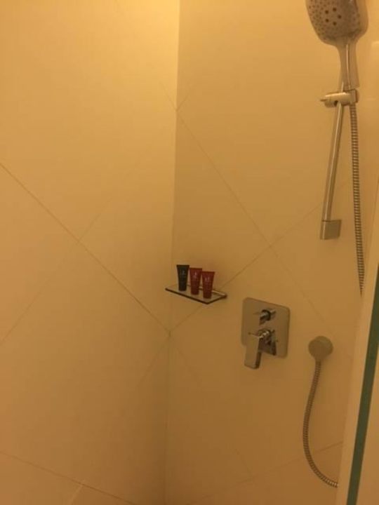 Dusche Hotel Mira Moon