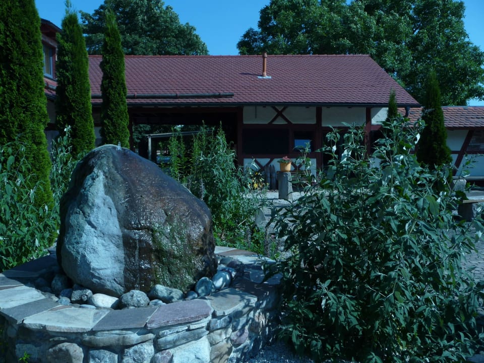 Der Brunnen Hotel und Landgasthof Hirsch
