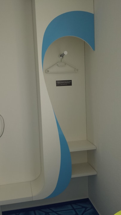 Garderobe Prize by Radisson, Hamburg City