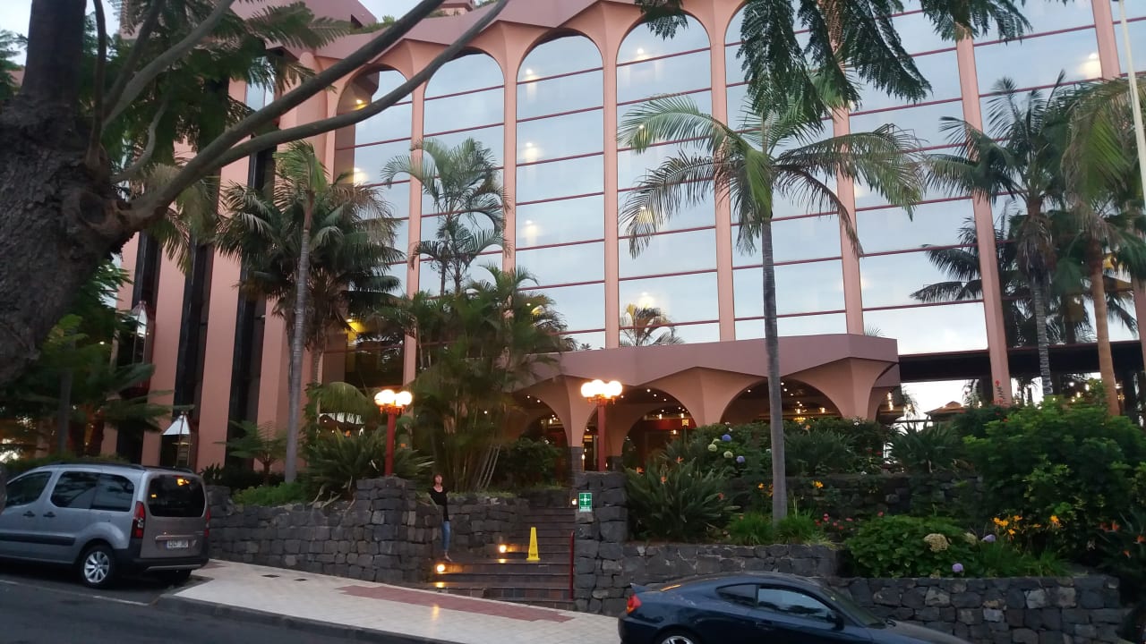 Außenansicht Hotel Puerto Palace
