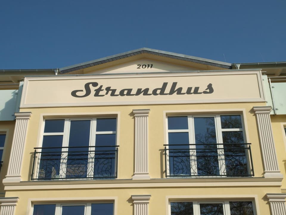 Front Aparthotel Strandhus Familie Herrgott