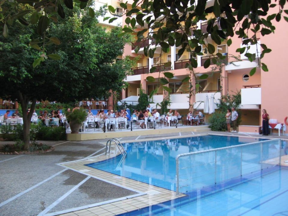 Pool Atrium Ambiance Hotel