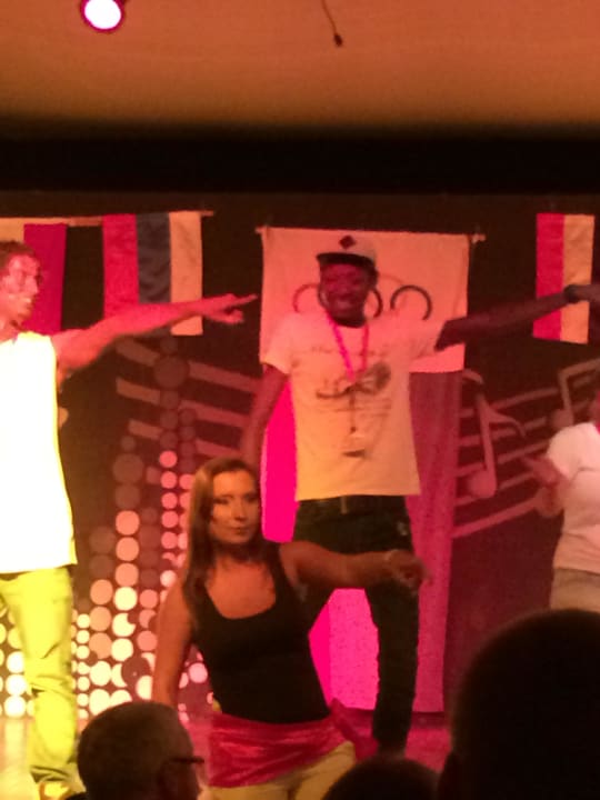 Nach Olympia  Jaz Makadi Oasis Resort