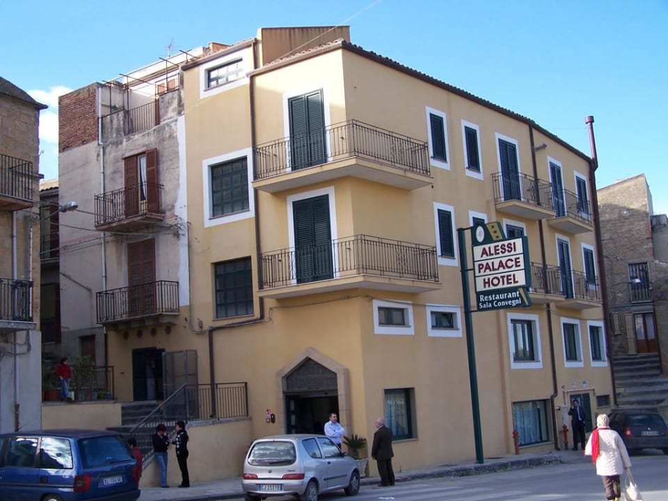 Esterno hotel Alessi Palace Hotel