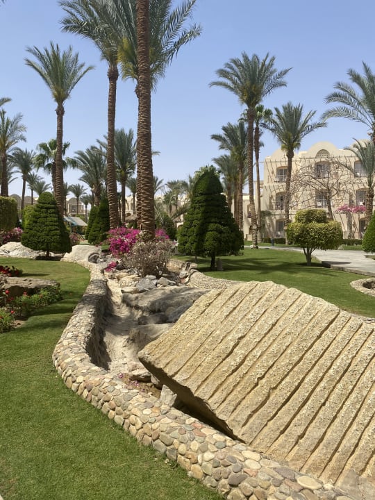 Gartenanlage Jaz Makadina