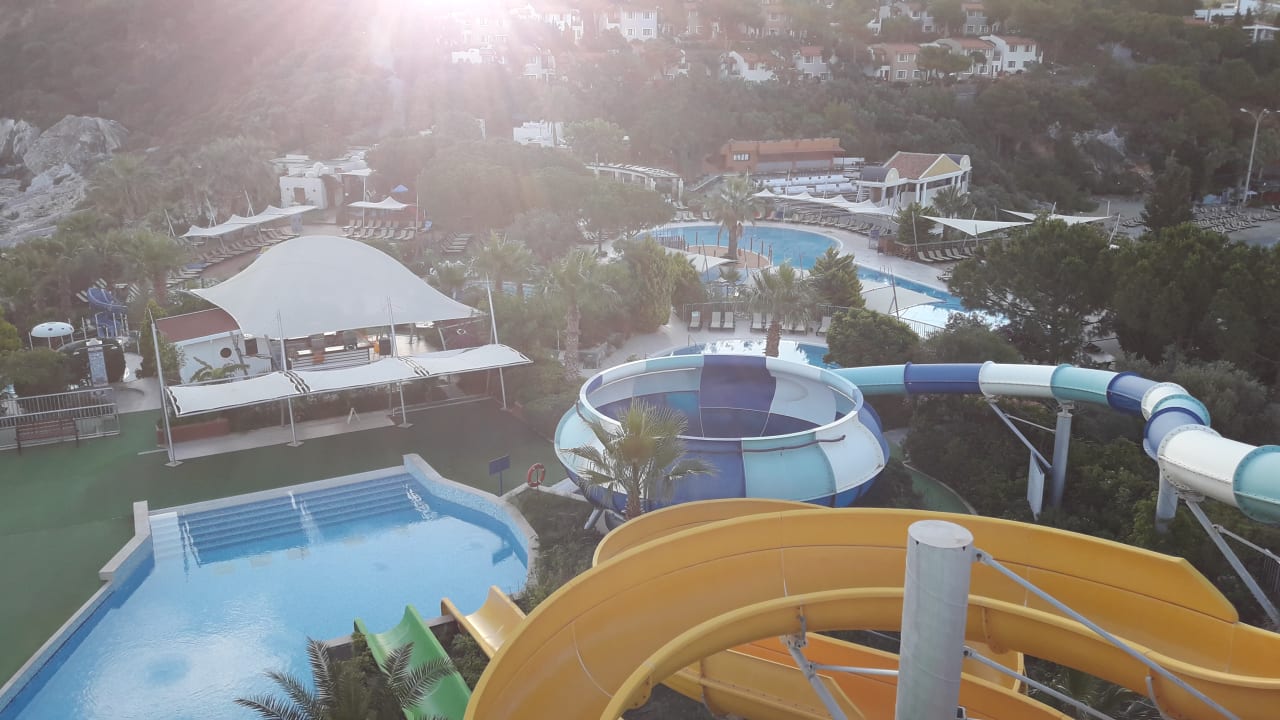 Urlaub Hotel Pine Bay Holiday Resort