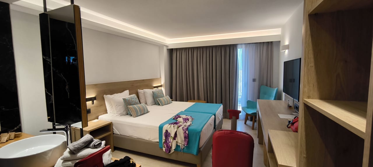 Zimmer Hotel Aphrodite Beach Club