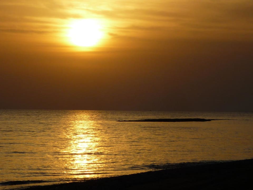 Sonnenuntergang am Meer Roma Beach Resort & Spa 16+ Adult Only
