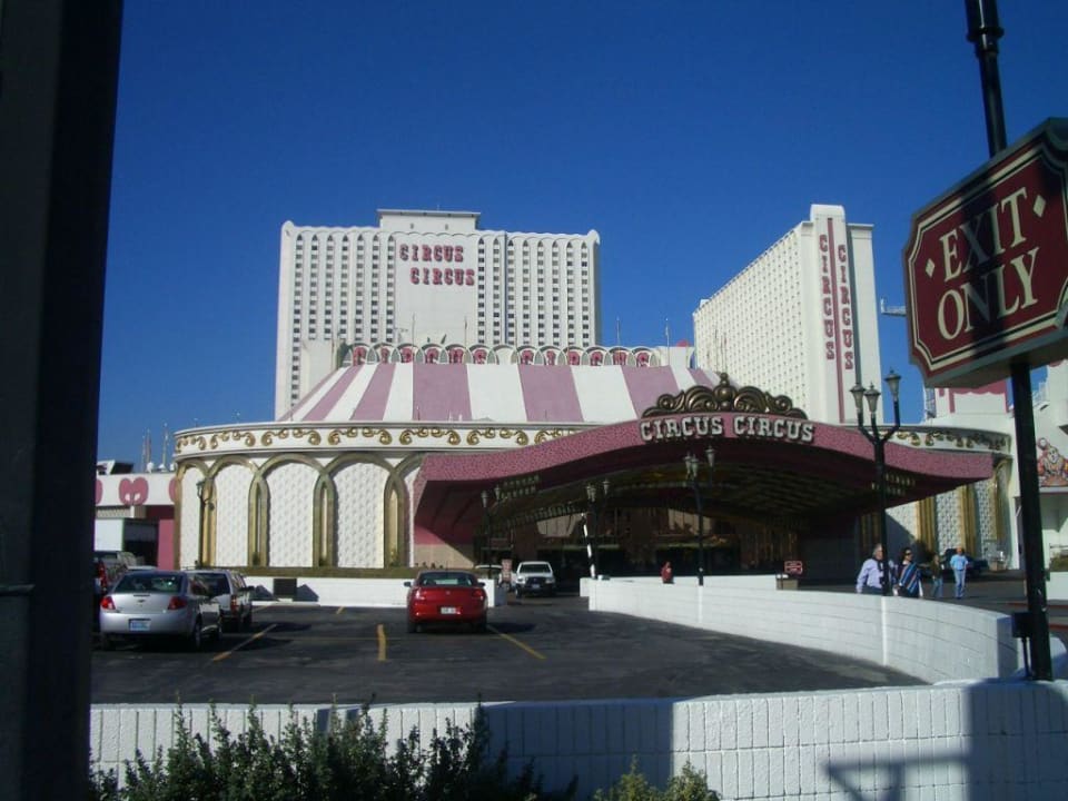 Außenansicht Circus Circus Hotel Circus Circus