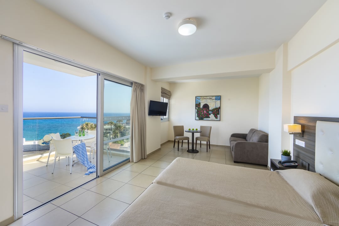 Zimmer Tofinis Hotel