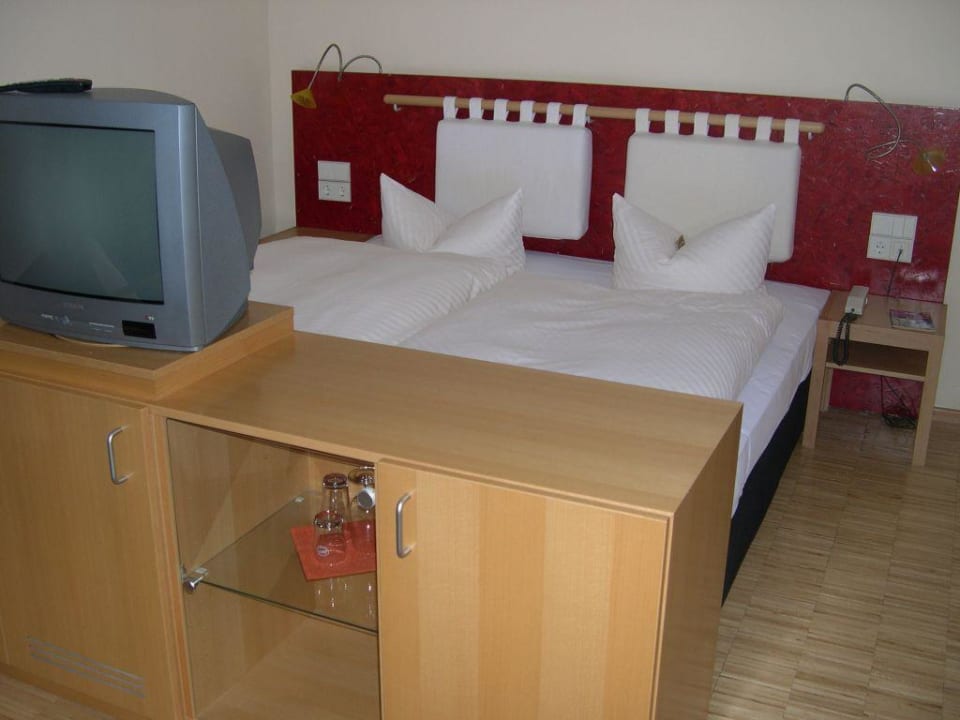 Das "Nichtraucherzimmer" Hotel Zum Weissen Ross